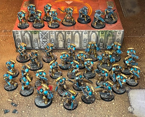 Warhammer 000 well - 40,000,