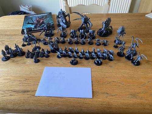 Warhammer 40k tyranids army - warhammer,
