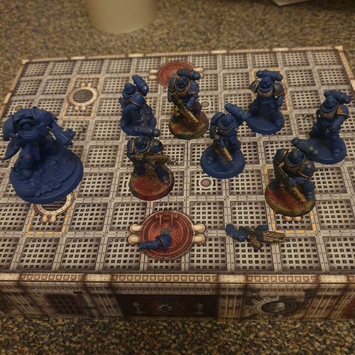 Warhammer 40k space marine - space,