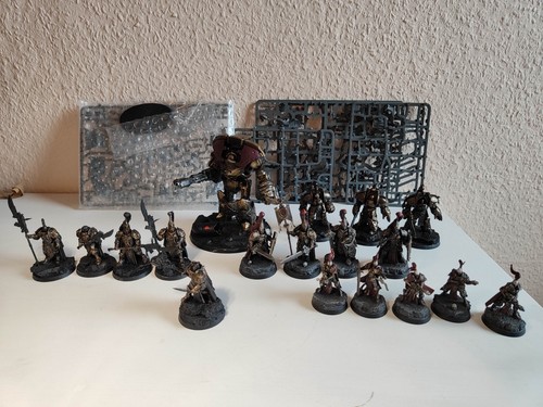 Warhammer 40k custodes - warhammer, army